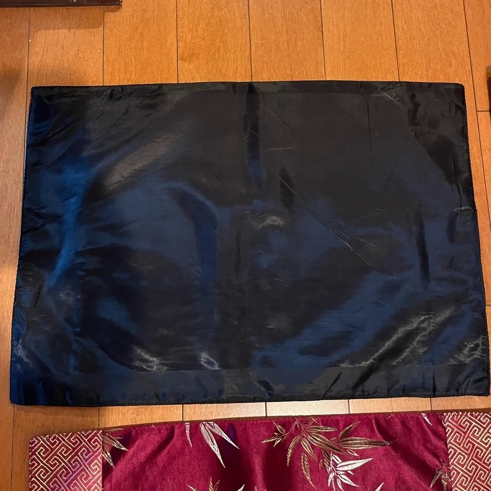 SET OF 6 Asian Silk Placemats 13” x 19”